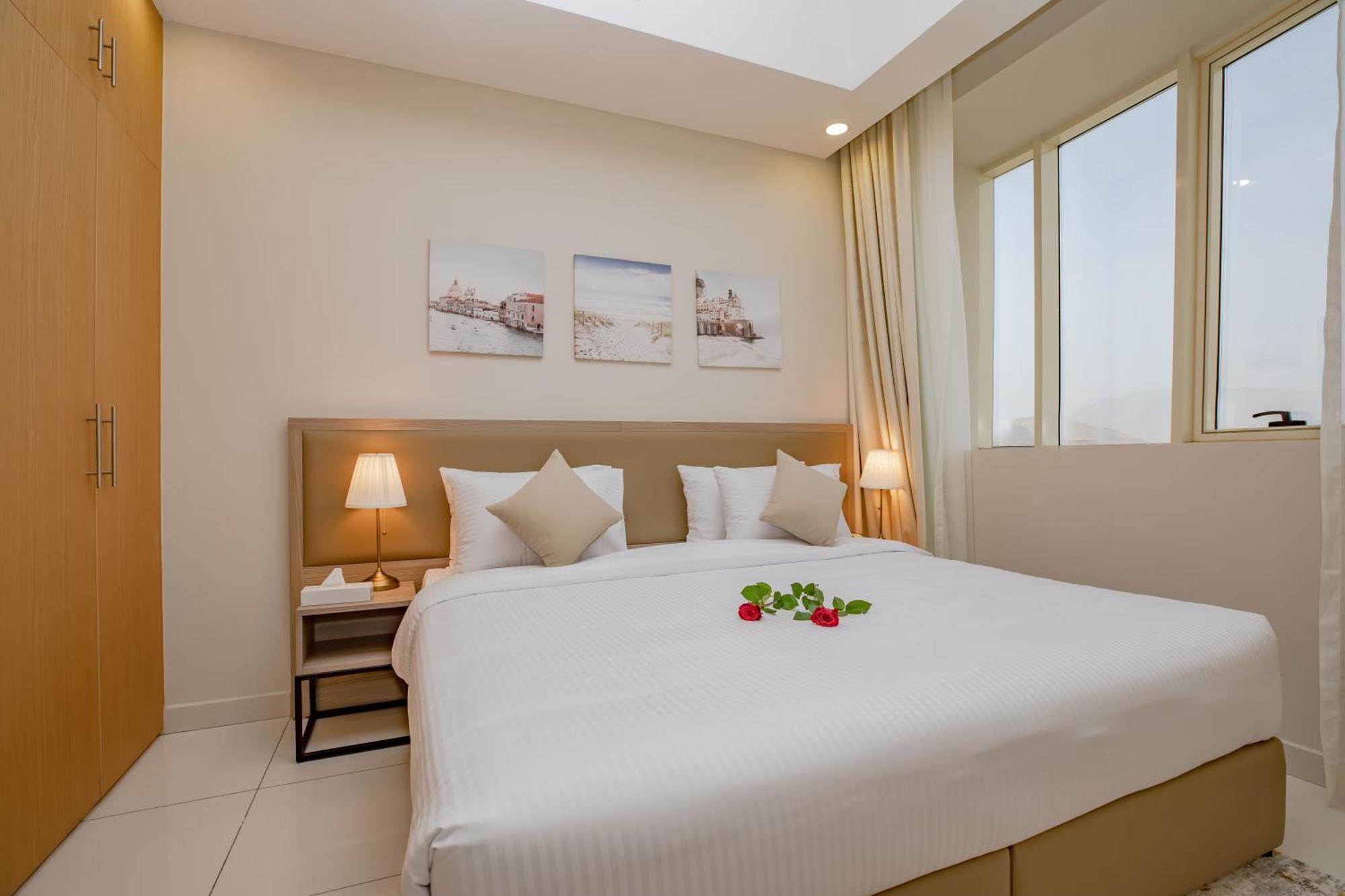 Platinum Coast Hotel Apartments Эль-Фуджайра Номер фото A bedroom in a hotel